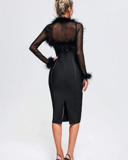 Vestido com jaqueta de tule removível  com