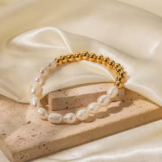 Tahlia Bracelet in Gold and Pearl