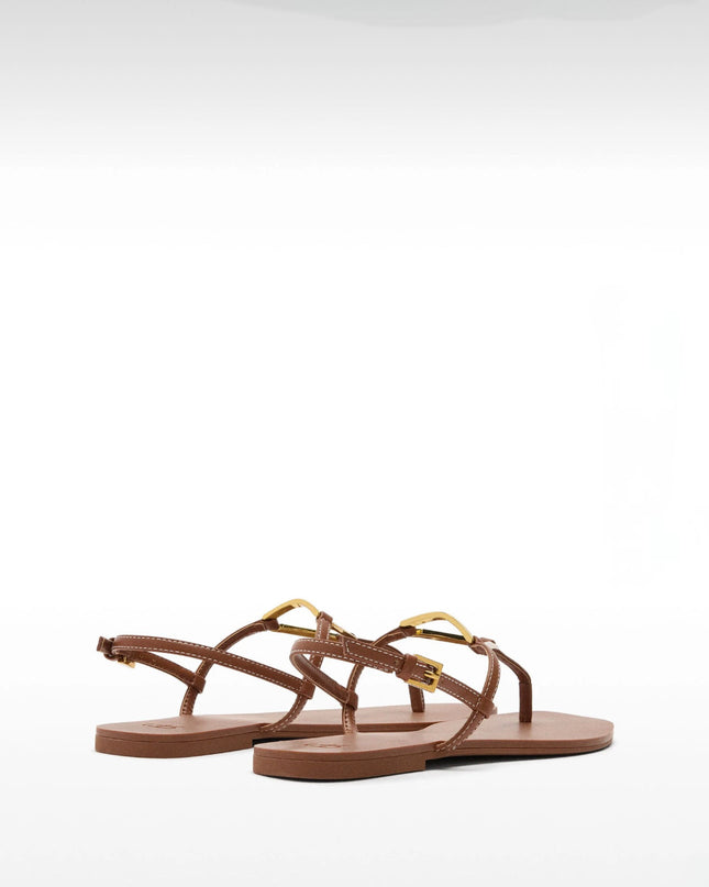 Flat sandal with straps, Parfois brand.