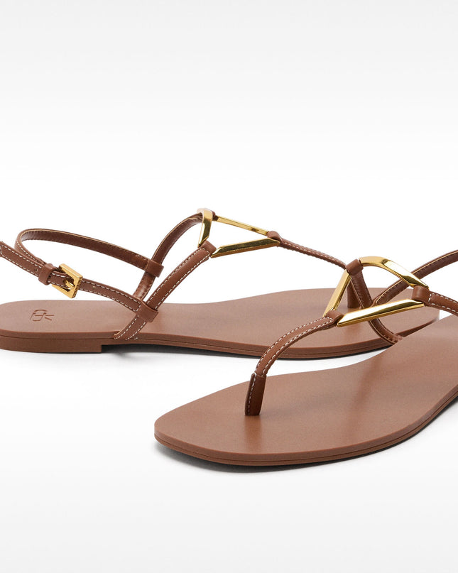 Flat sandal with straps, Parfois brand.