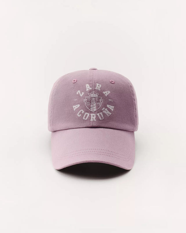 𝐙𝐀𝐑𝐀 -  Boné Varsity 50th Anniversary