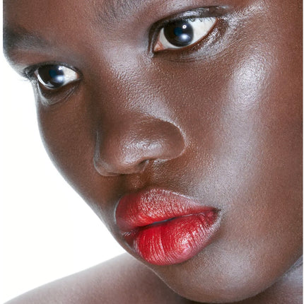 𝐙𝐀𝐑𝐀 - Baton Labial vermelho com cor KALEIDOSCOPE