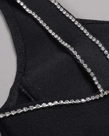 Vestido longo preto com fenda
