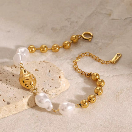 Stainless steel bracelet with pearls