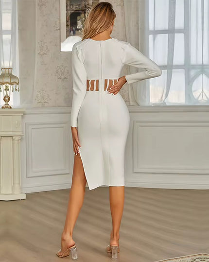 Vestido curto com detalhes em tule