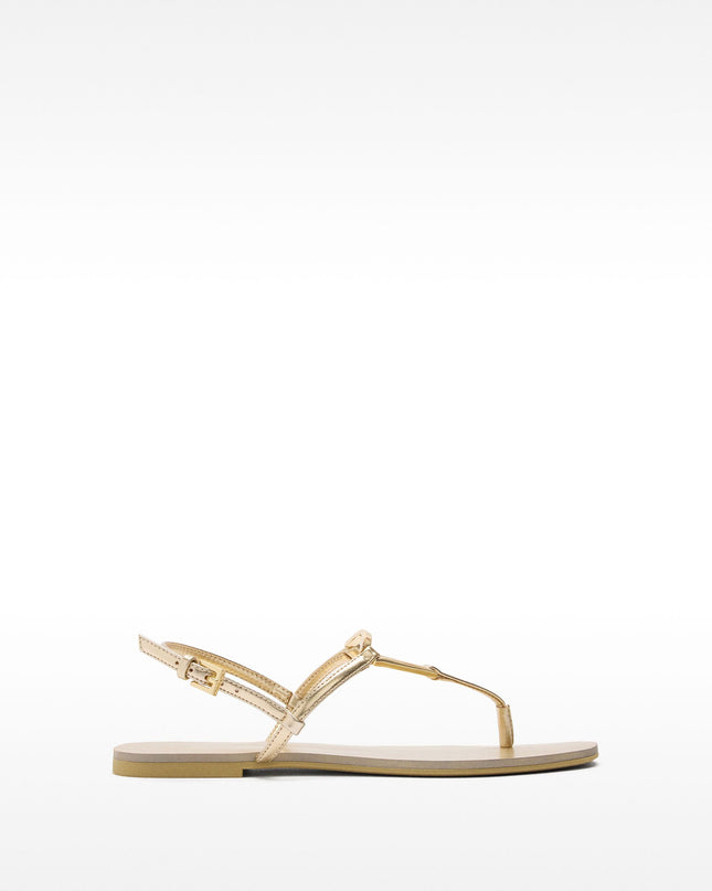 Flat sandal with straps, Parfois brand.
