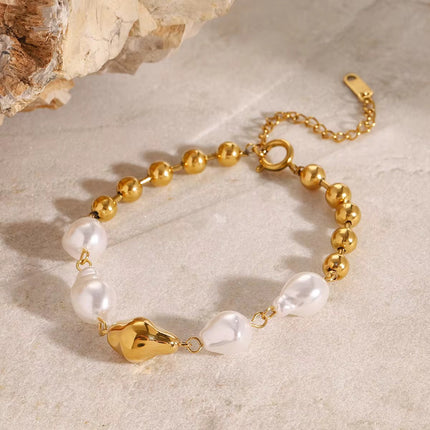 Stainless steel bracelet with pearls