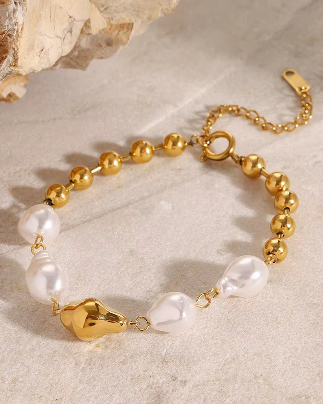 Stainless steel bracelet with pearls