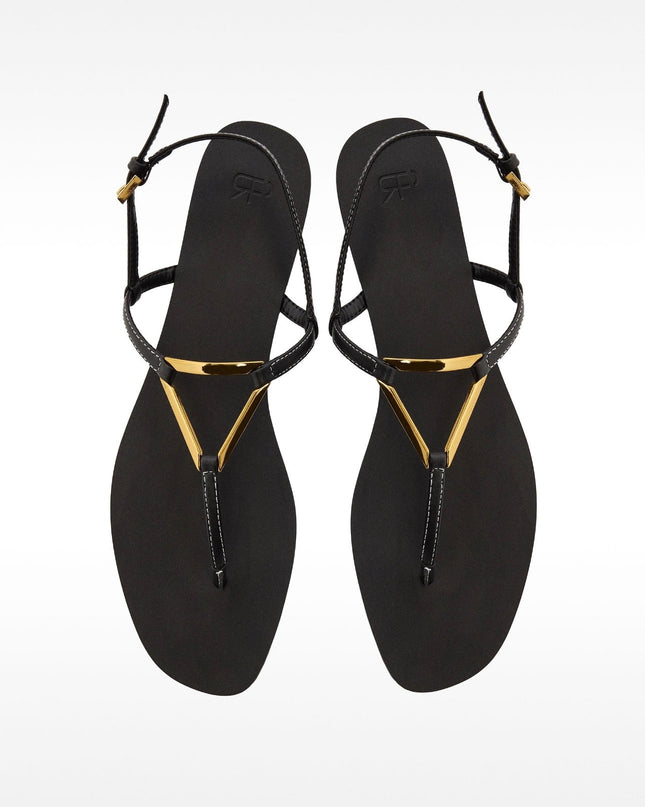 Flat sandal with straps, Parfois brand.