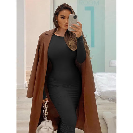Fitted evening dress with long sleeves