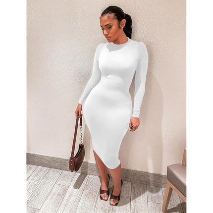 Fitted evening dress with long sleeves