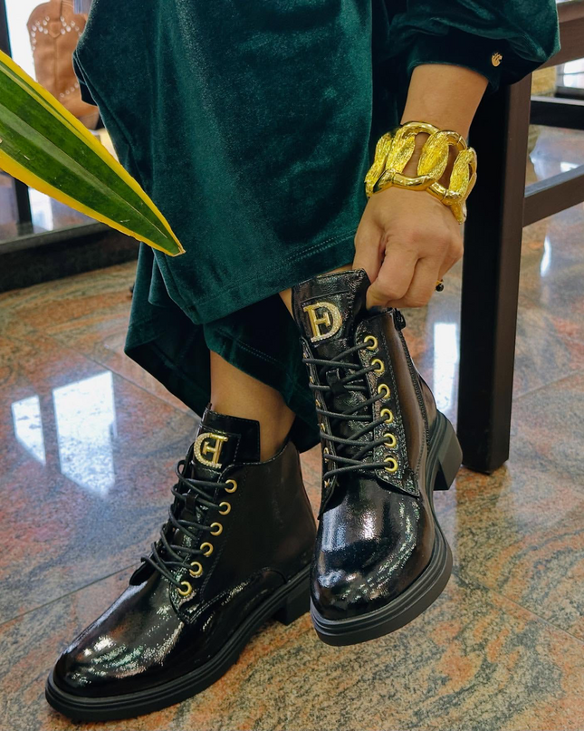 Patent leather military boot with appliqué - Black