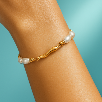 Stainless steel bracelet with water beads.
